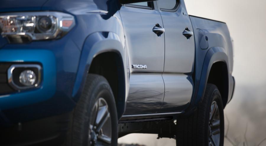  Toyota Tacoma Limited Double Cab 2015 года  (фото 30 из 57)